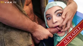 Seksi Sevmeyen Tatlı Kız Kardeşim